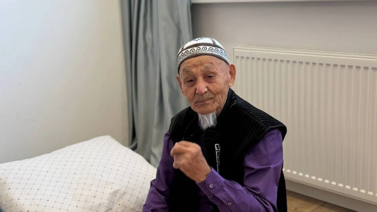 В УДП поздравили труженика тыла с 95-летием и приближающимся Днём Победы