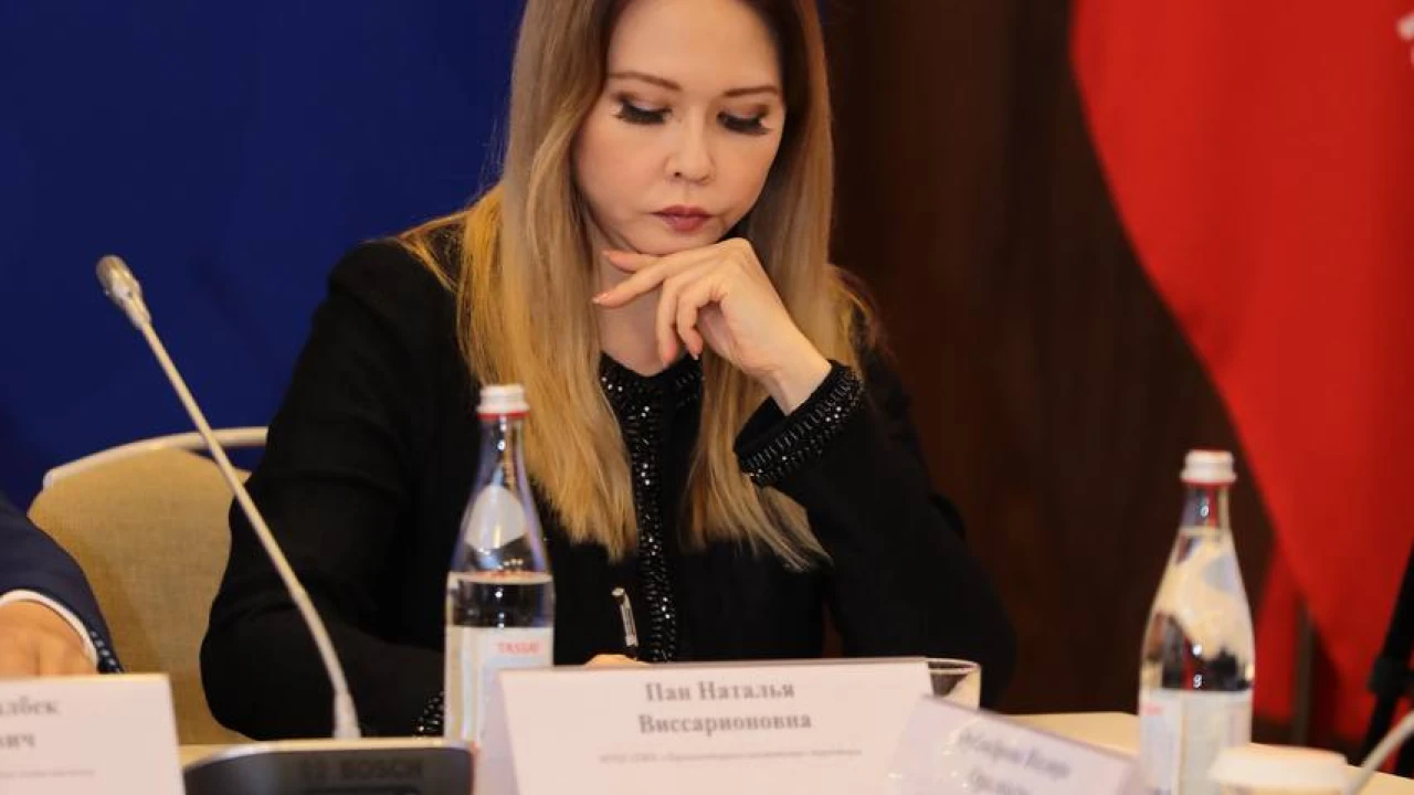 АСТАНАДА КОНСТИТУЦИЯНЫҢ МЕМЛЕКЕТТІЛІК ПЕН ҚҰҚЫҚ ТӘРТІБІН НЫҒАЙТУДАҒЫ РӨЛІ ТАЛҚЫЛАНДЫ