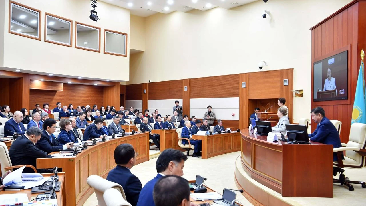 FIVE YEARS OF THE INSTITUTE OF PARLIAMENTARISM: THE EURASIAN EXPERT FORUM WAS HELD IN THE MAZHILIS 