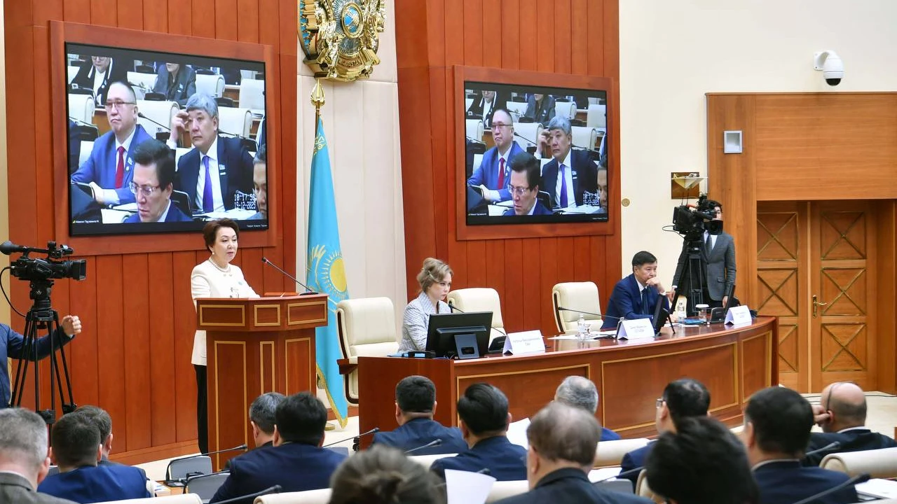FIVE YEARS OF THE INSTITUTE OF PARLIAMENTARISM: THE EURASIAN EXPERT FORUM WAS HELD IN THE MAZHILIS 
