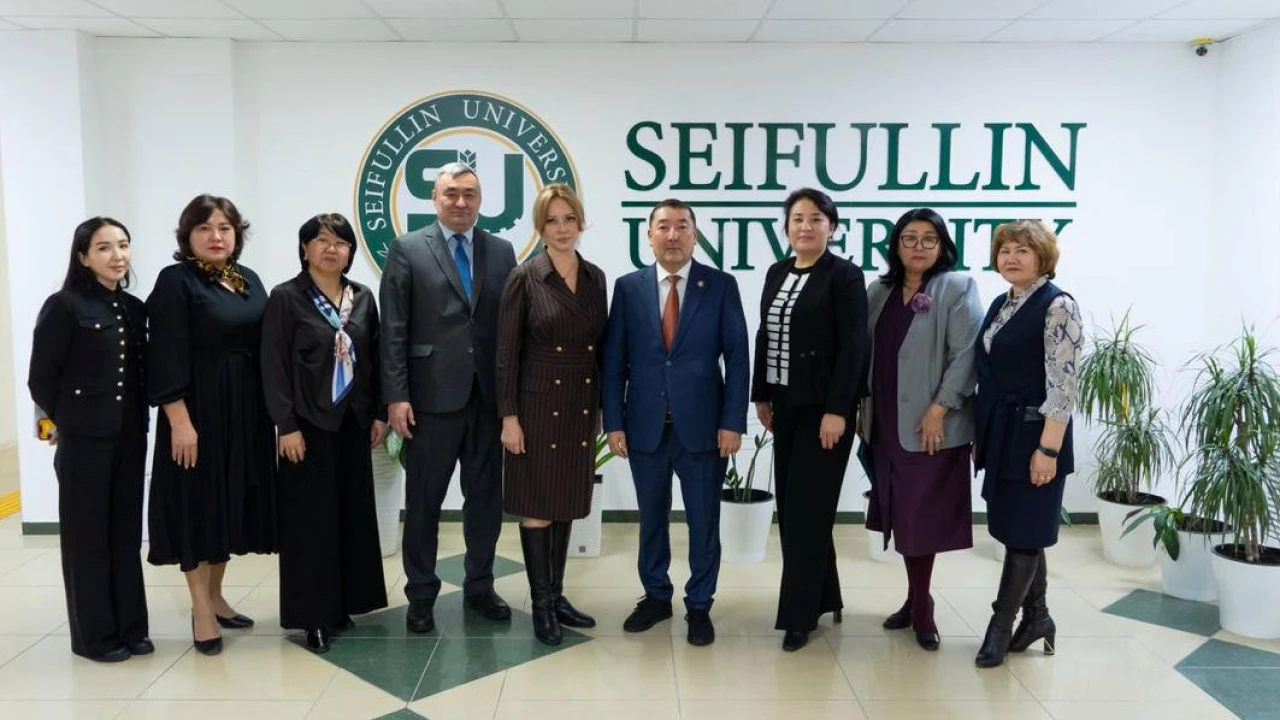 The Institute of Parliamentarism and KazATU named after S. Seifullin signed a memorandum of cooperation 
