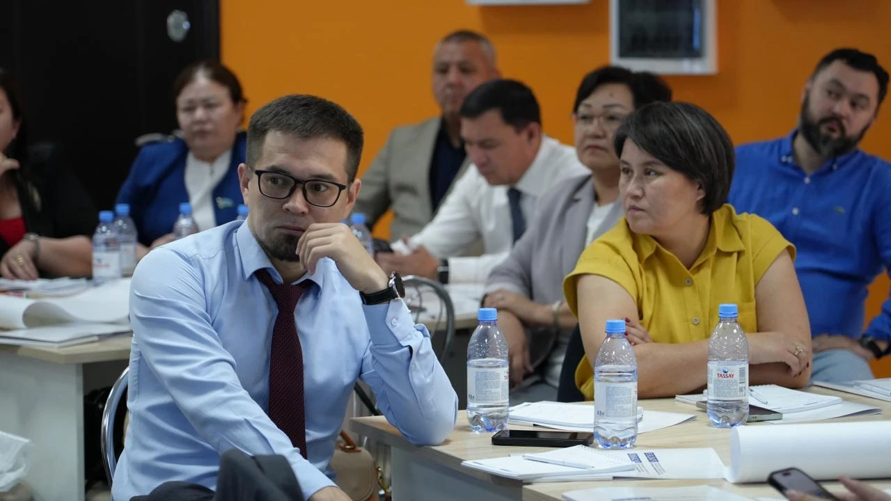 Two-day trainings for deputies of maslikhats were held in Atyrau region 