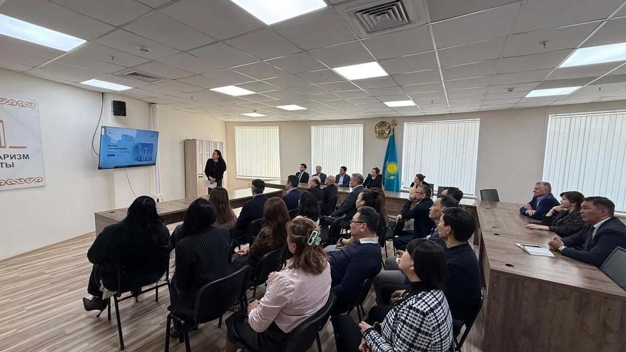 «Парламентаризм хабаршысы» ғылыми журналының таныстырылымы өтті 