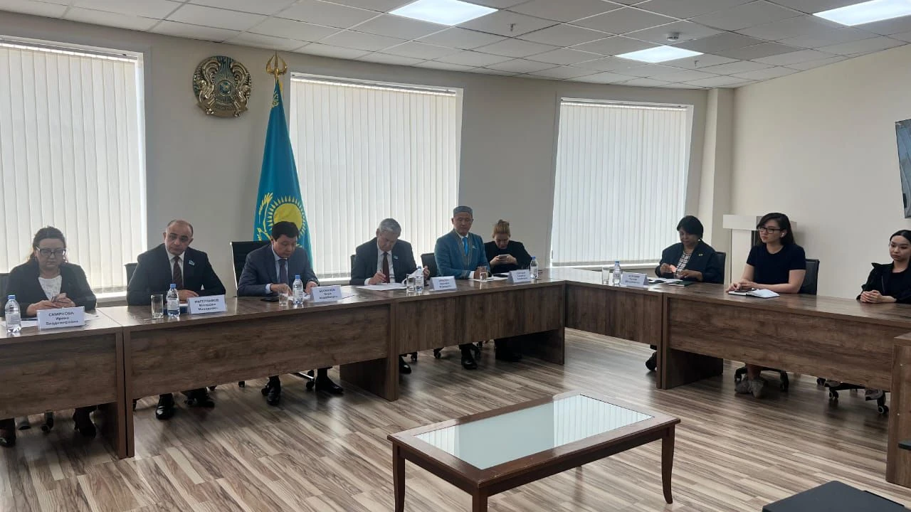 The Institute of Parliamentarism discussed legal approaches to the new law on cooperatives