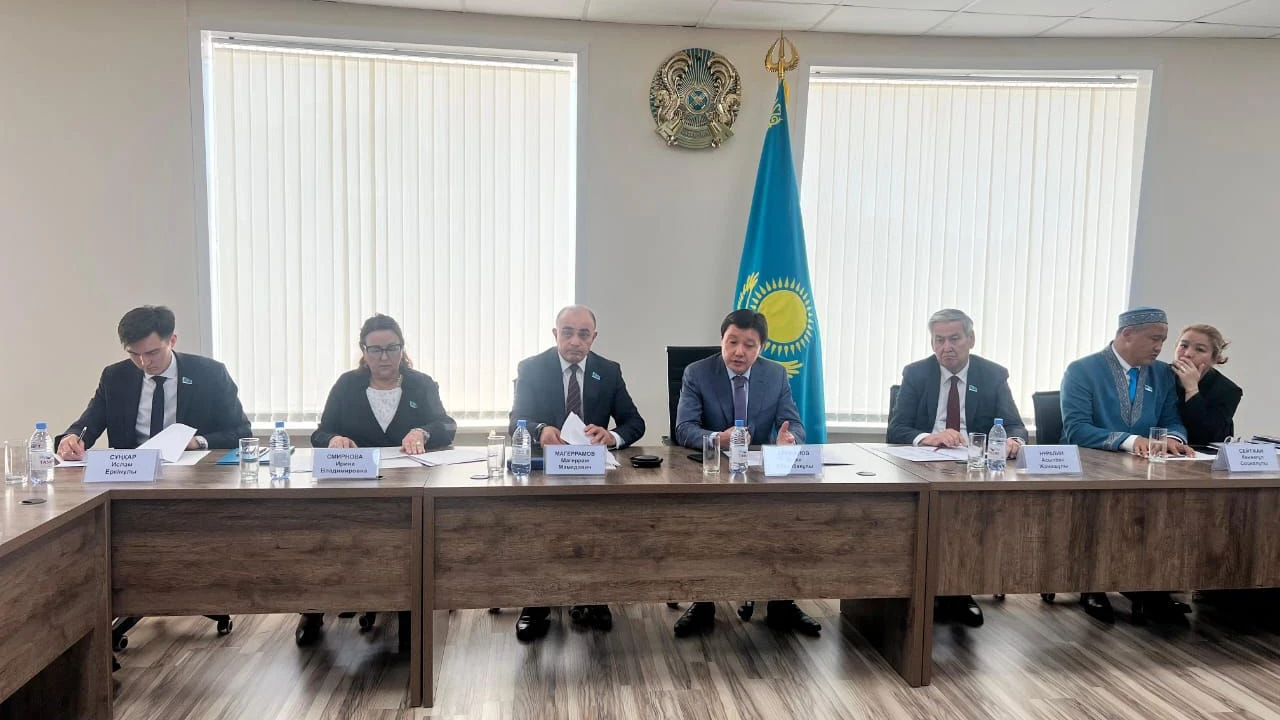 The Institute of Parliamentarism discussed legal approaches to the new law on cooperatives